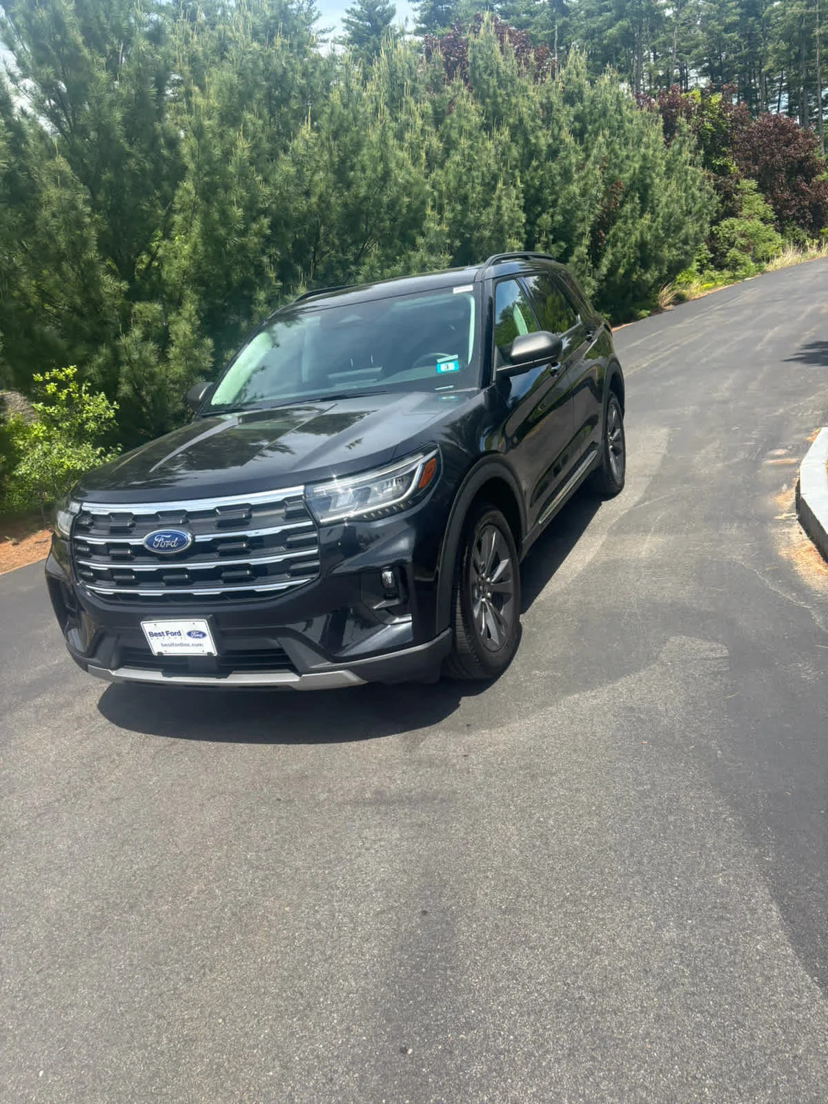 2025 Ford Explorer Active 4WD (PL535)'s photo