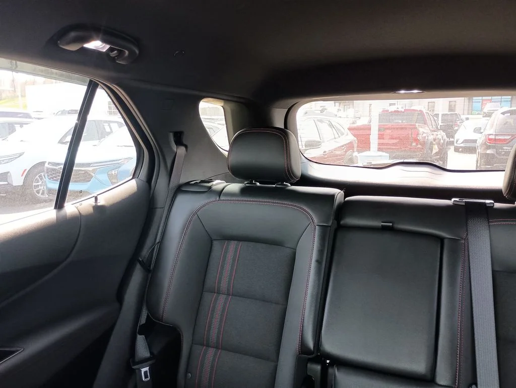 Used 2022 Red Chevrolet RS image 12