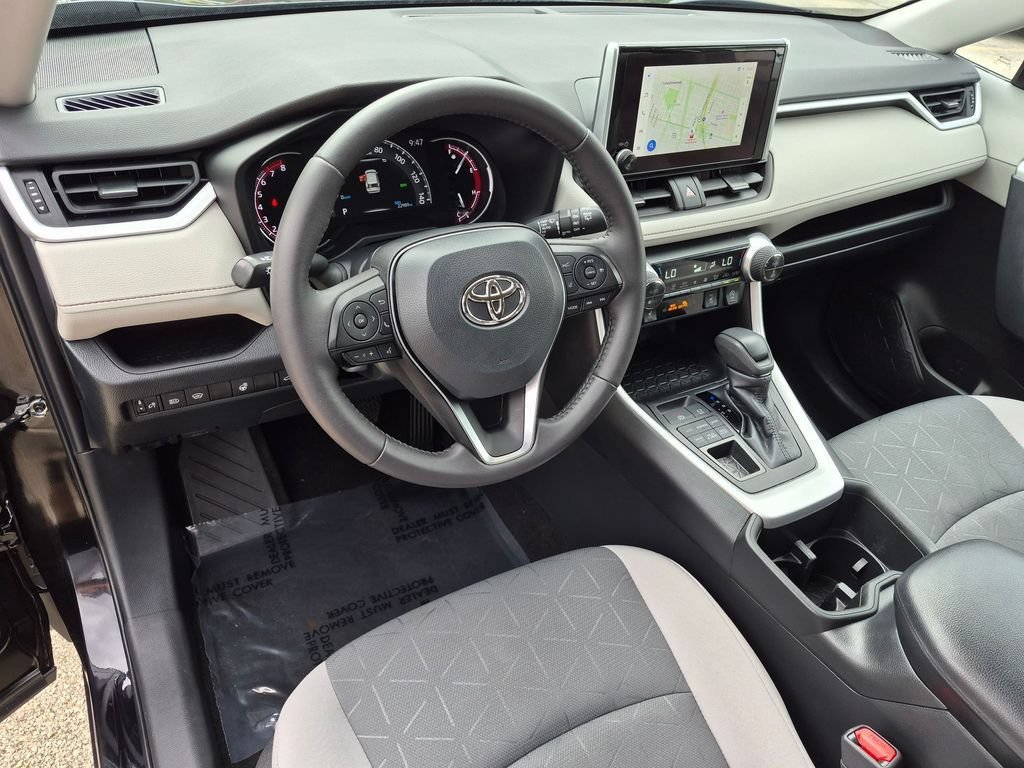 Used 2023 Black Toyota XLE image 17