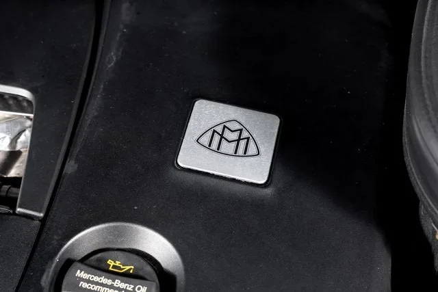 Used 2021 Maybach Two-Tone Paint Iridium Silver/Selenite Gre Mercedes-Benz Maybach GLS 600 image 14