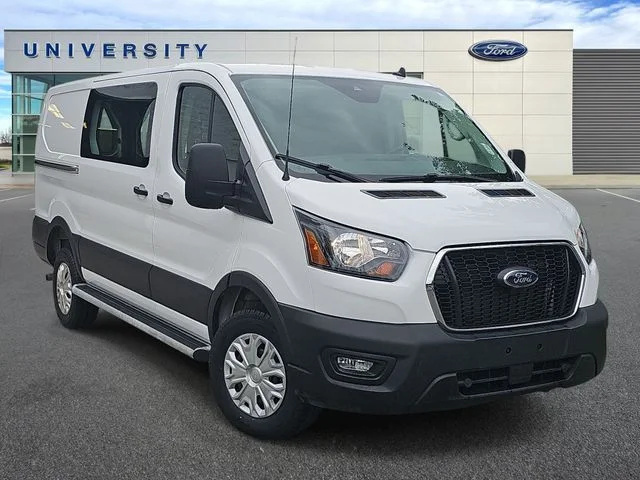 Used 2025 White Ford Base image 1