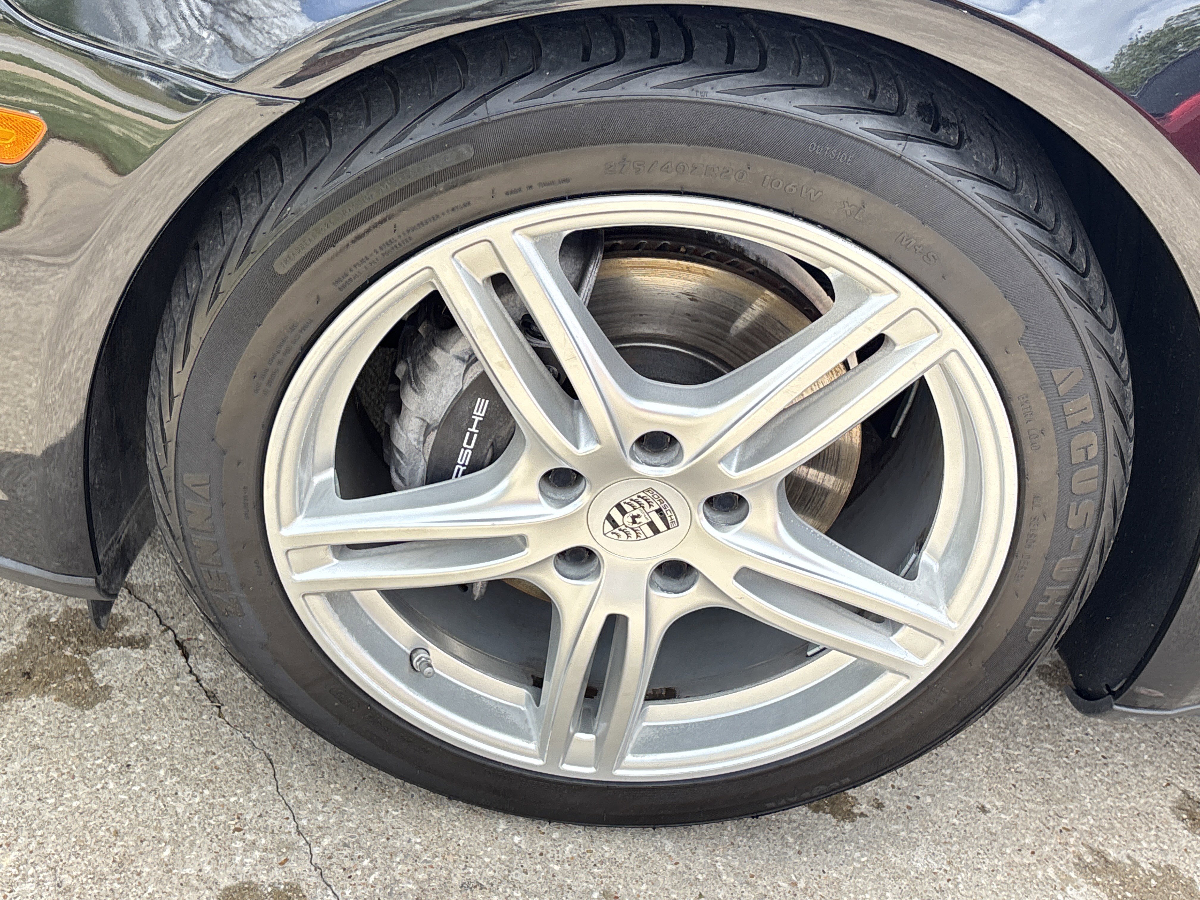 Used 2019 Black Porsche 4 AWD image 14
