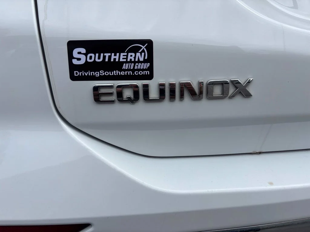 Used 2021 White Chevrolet LT image 25