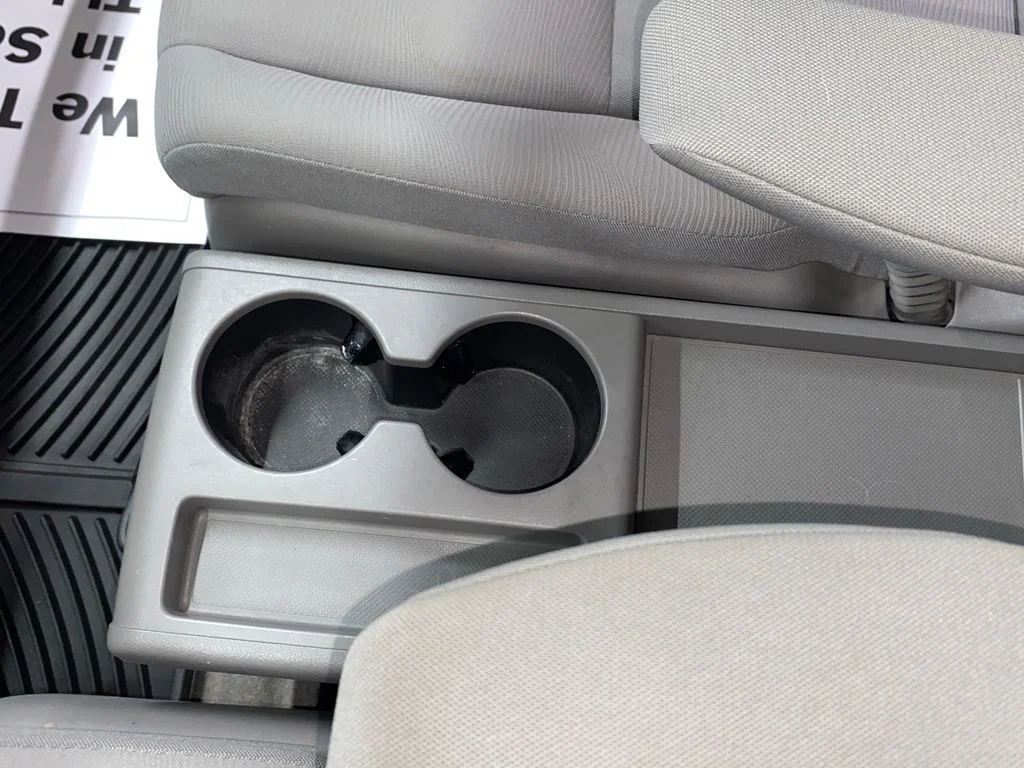 Used 2011 White Honda LX image 19