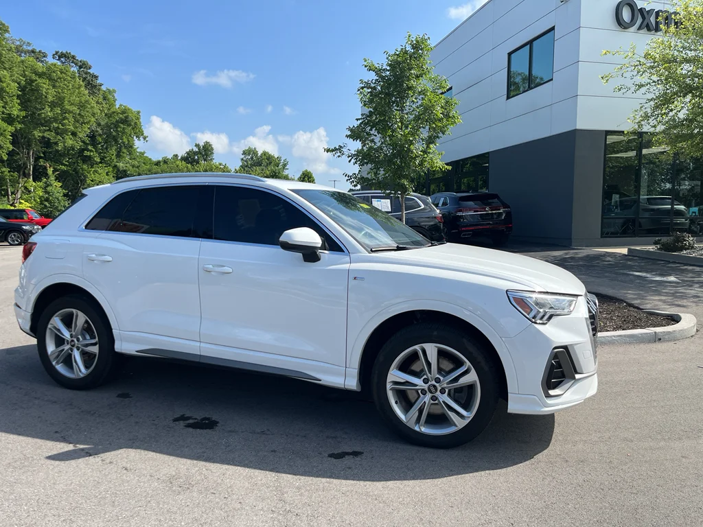 Used 2023 Ibis White Audi S line Premium image 2