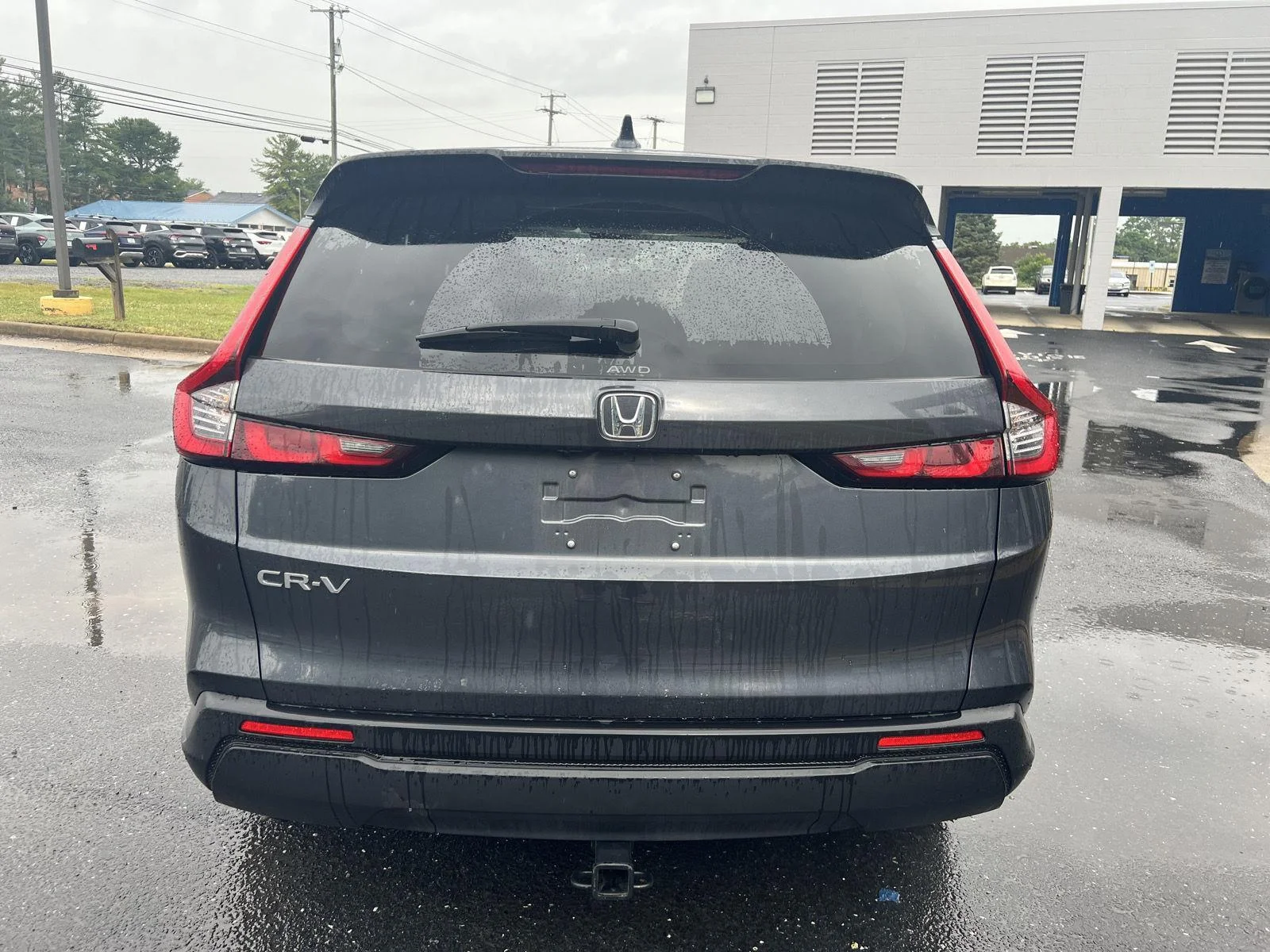 Used 2025 Meteorite Gray Metallic Honda EX image 4