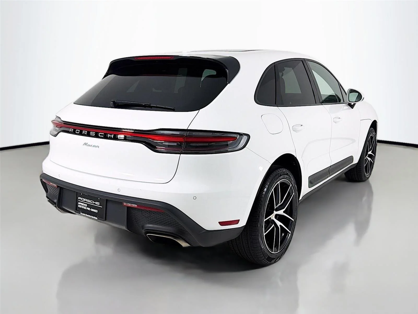 Used 2023 White Porsche T image 26