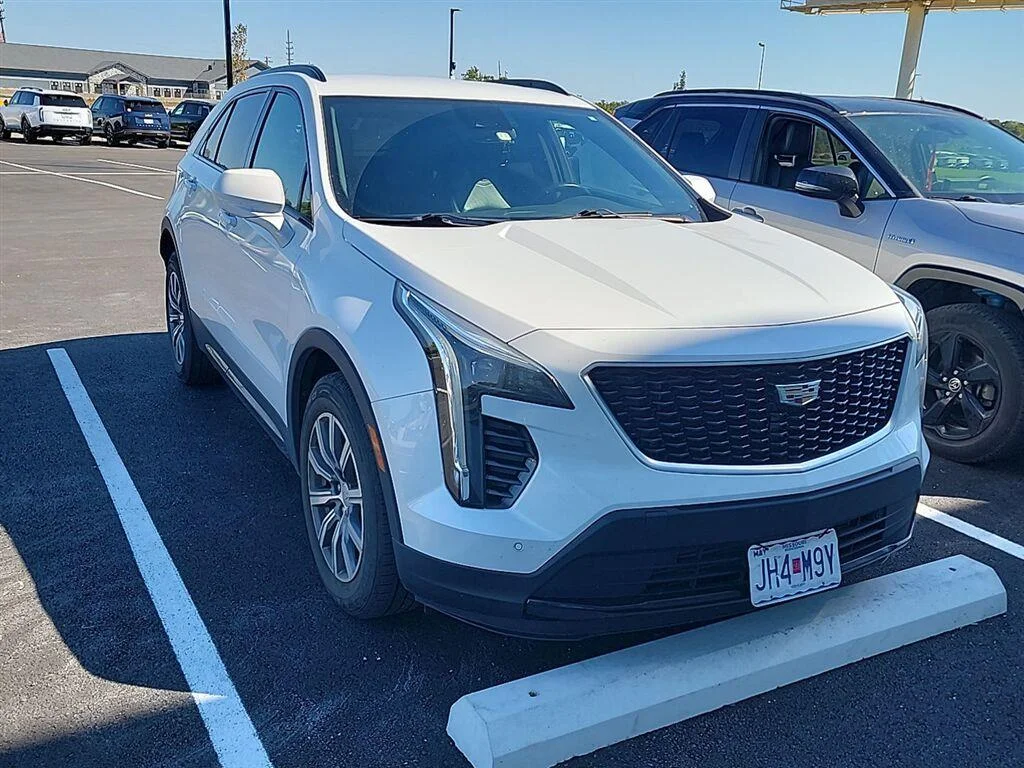 Used 2019 Crystal White Tricoat Cadillac AWD Sport image 2