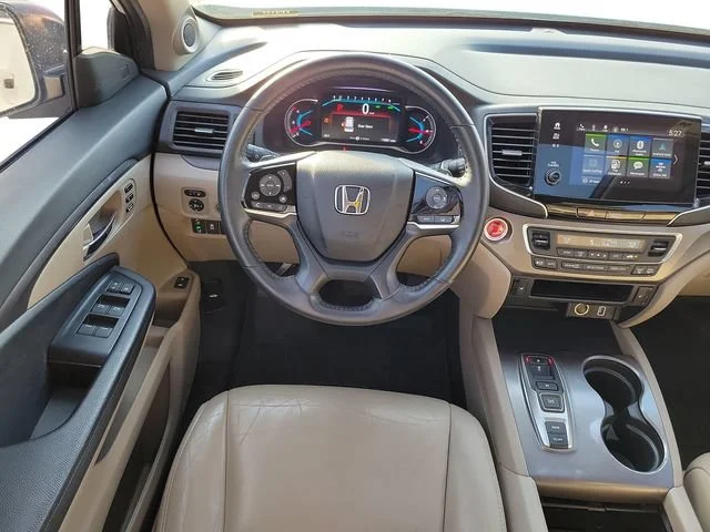 Used 2021 White Honda EX-L image 28