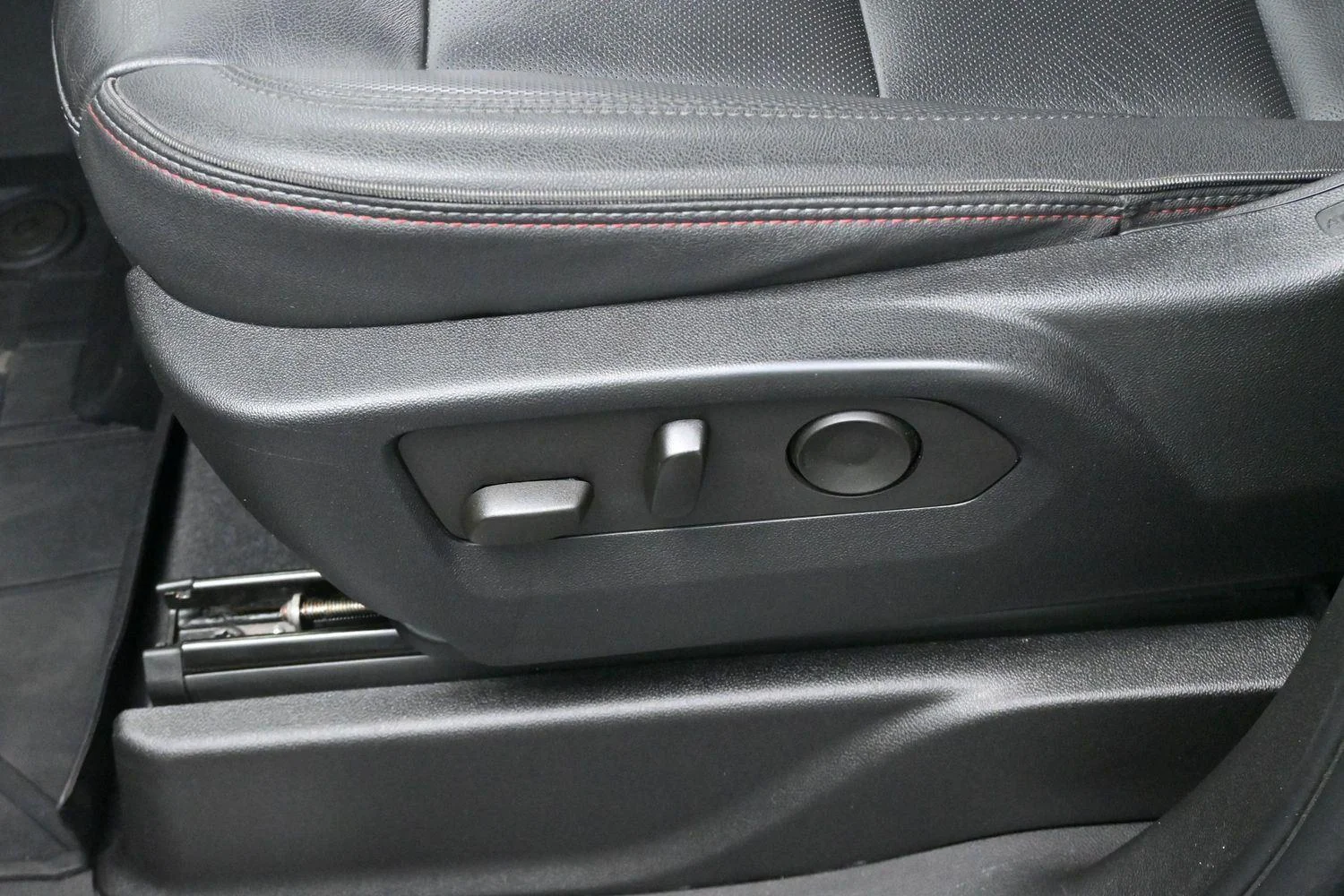 Used 2023 Dark Ash Metallic Chevrolet RST image 16
