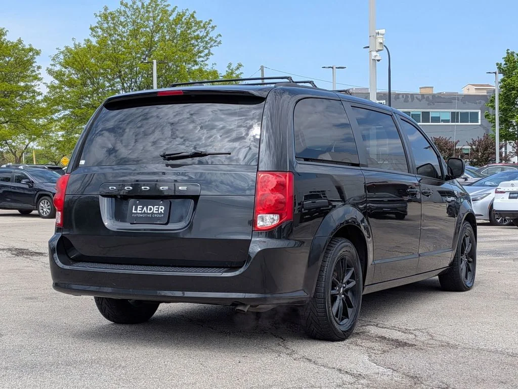 Used 2019 Black Dodge SE image 7
