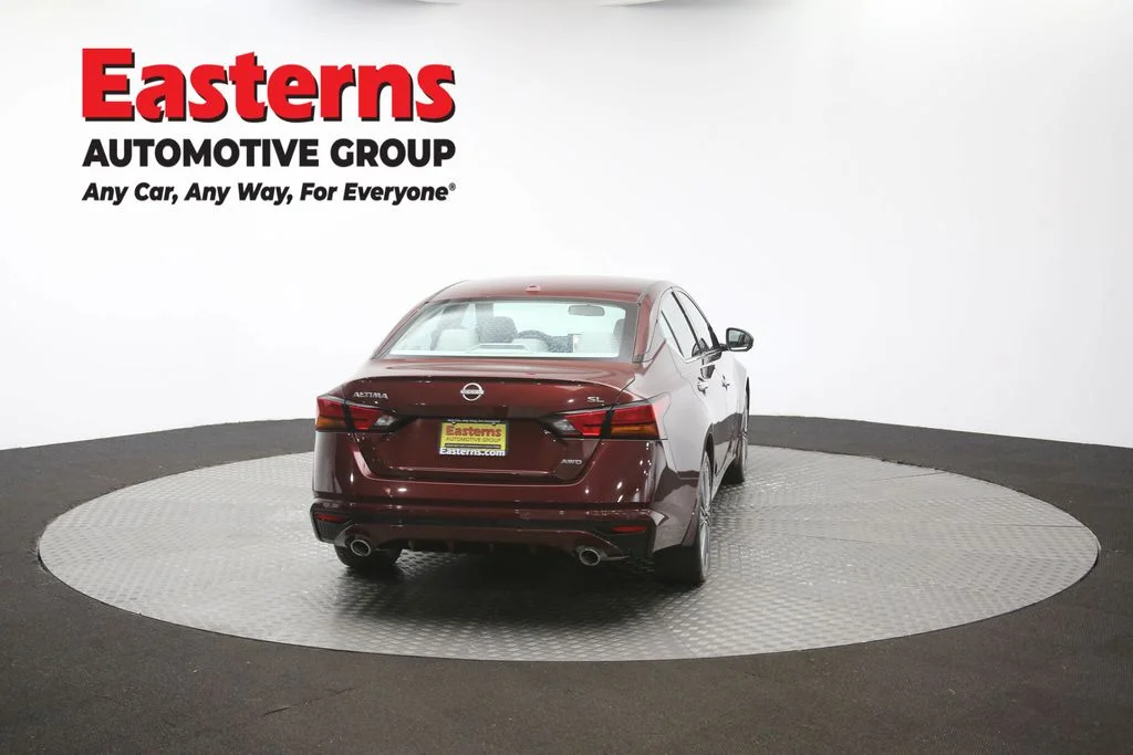 Used 2024 Red Nissan 2.5 SL image 42
