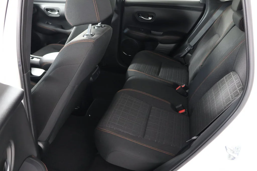 Used 2025 Platinum White Pearl Honda Sport image 20