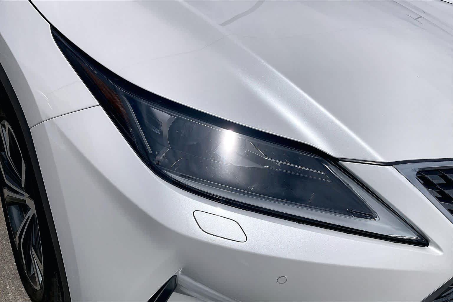 Used 2020 Eminent White Pearl Lexus  image 26