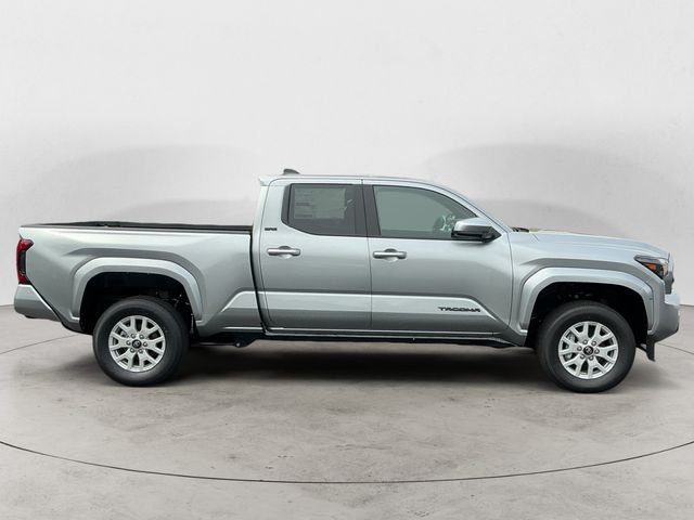 New 2026 Celestial Silver Metallic Toyota  SR5 image 4