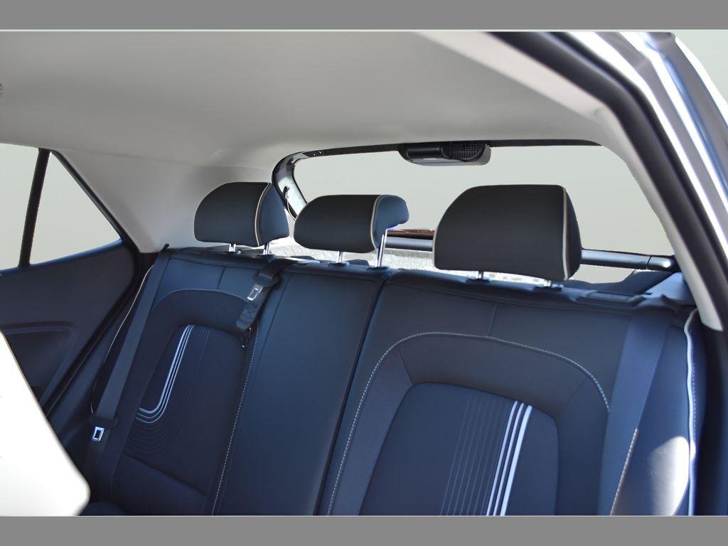 New 2026 Ecotronic Gray w/Black Roof Hyundai SEL w/Two-Tone Roof image 29