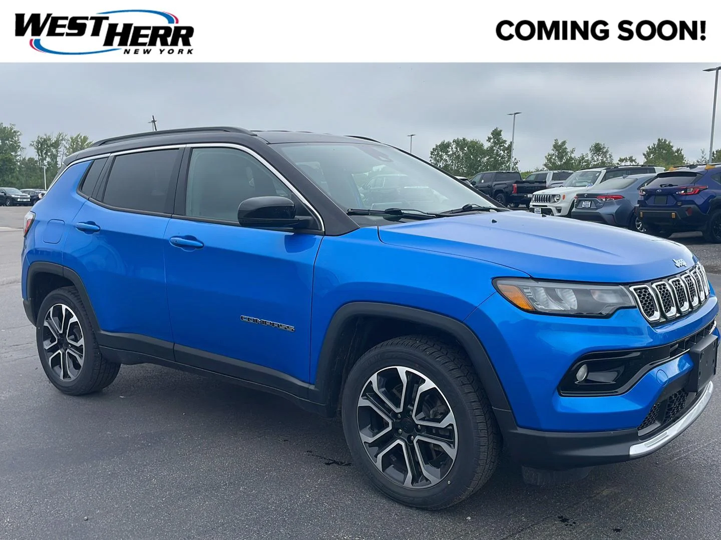 Used 2023 Laser Blue Pearlcoat Jeep Limited image 1