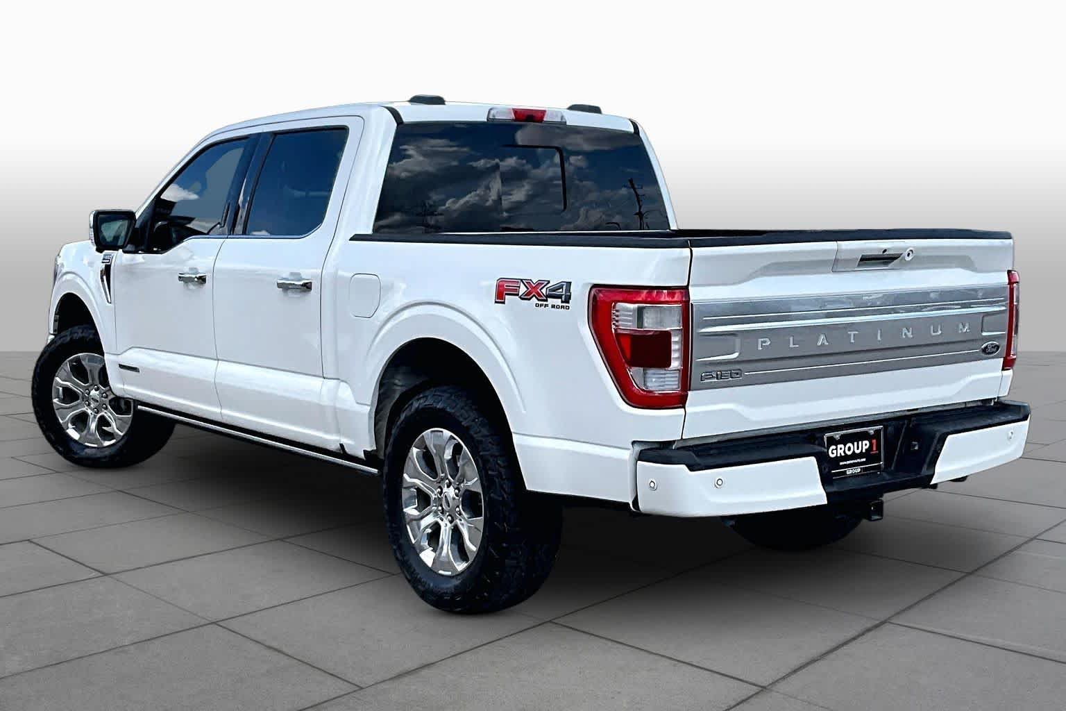 Used 2021 Star White Metallic Tri-Coat Ford Platinum image 12