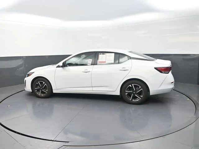 Used 2024 White Nissan SV image 4