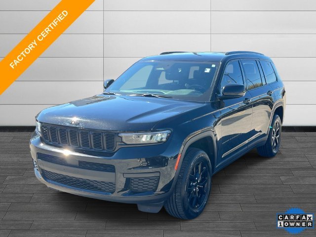 Certified Used 2024 Black Jeep Altitude image 8