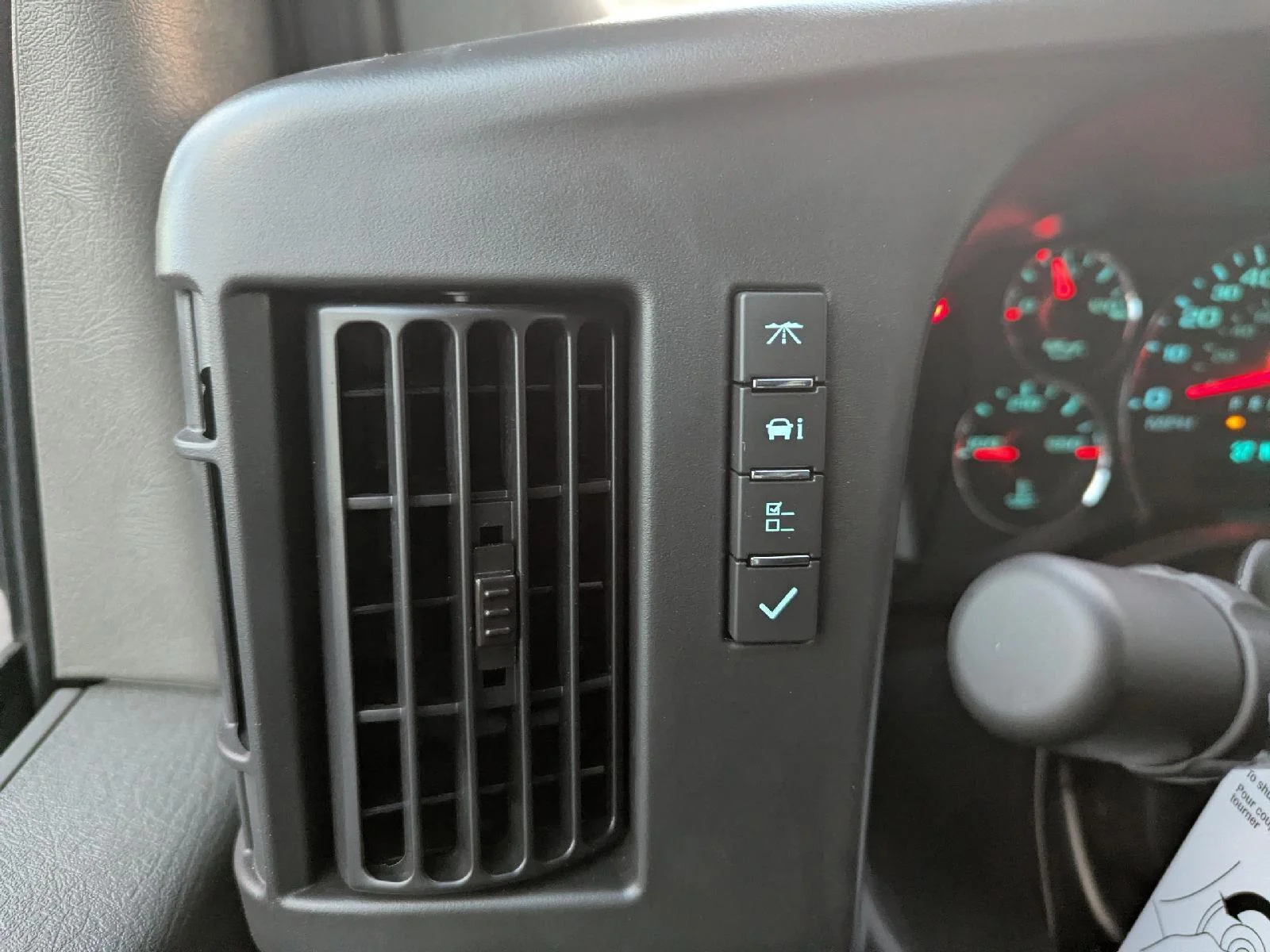 2025 Chevrolet Express Cargo Work Van - Photo 49