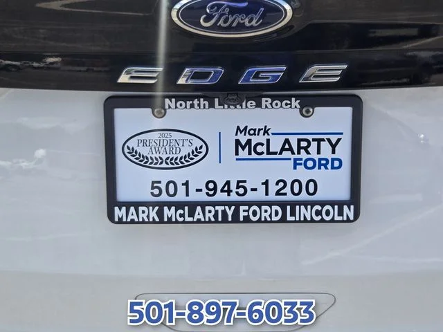 Used 2022 White Ford SEL image 16