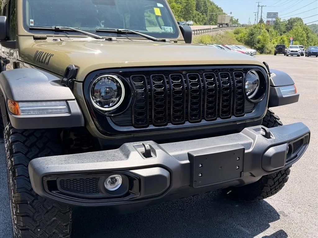 Used 2025 Green Jeep Willys image 16
