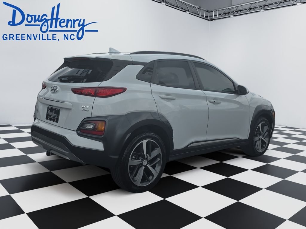 Used 2021 White Hyundai Limited image 4