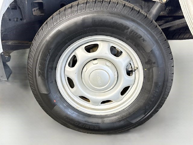 Used 2023 Oxford White Ford XL image 32