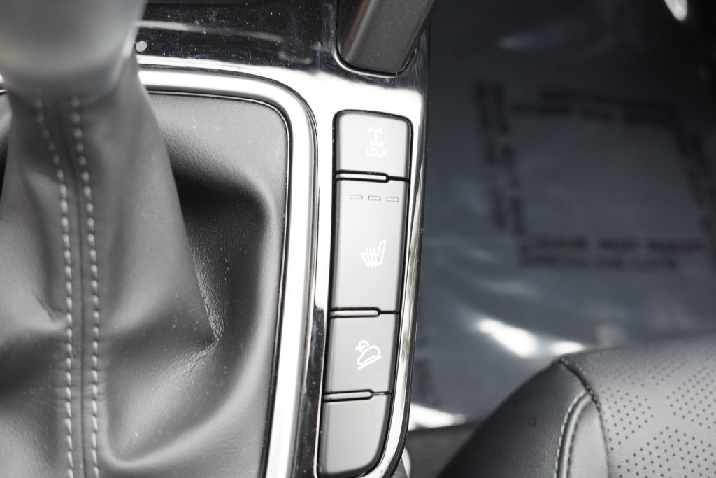 Used 2024 Gravity Gray Kia EX image 29