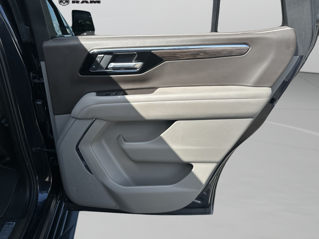 Used 2025 Gray Chevrolet LT image 34