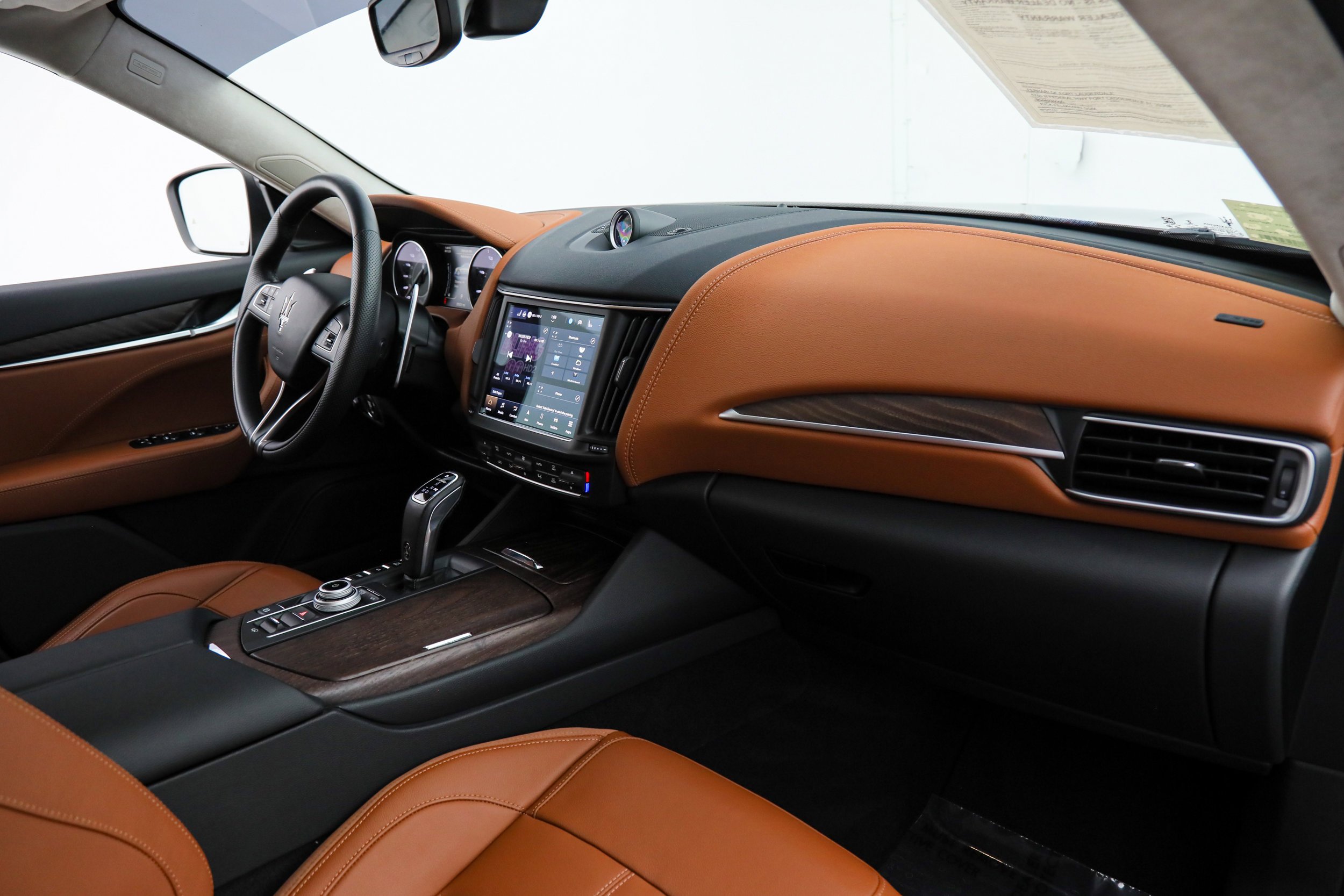 Used 2023 Gray Maserati Modena image 10
