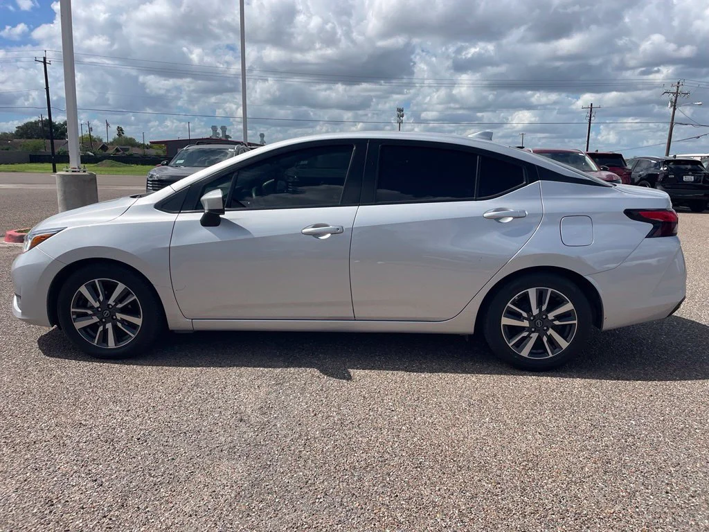 Certified Used 2023 Silver Nissan 1.6 SV image 2