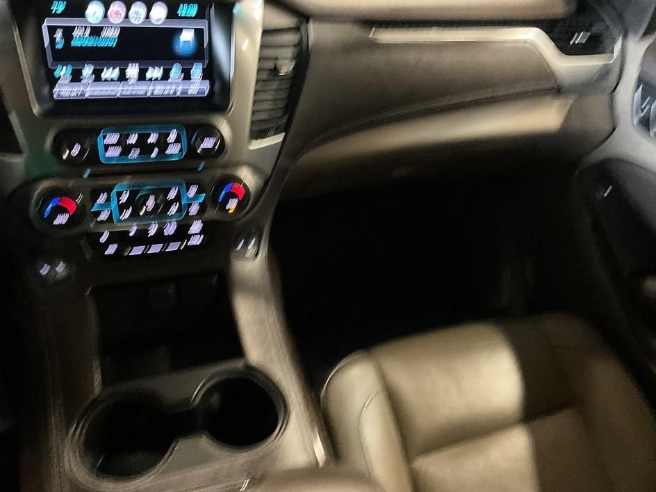 Used 2017 White Chevrolet LT image 5