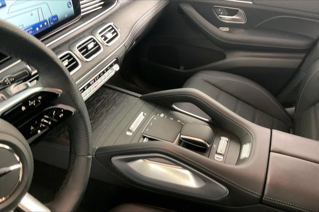 2026 Mercedes-Benz GLS Base - Photo 12