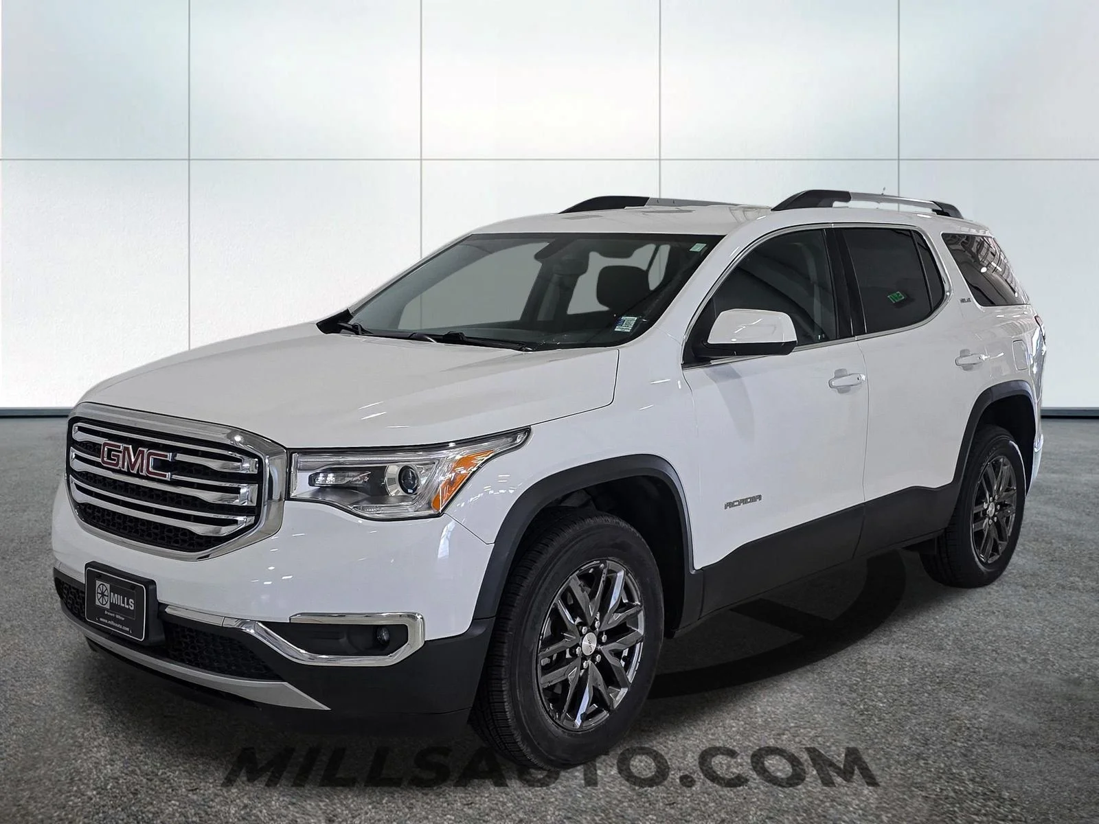 Used 2019 GMC Acadia SLE-2 with VIN 1GKKNSLA2KZ211553 for sale in Willmar, Minnesota