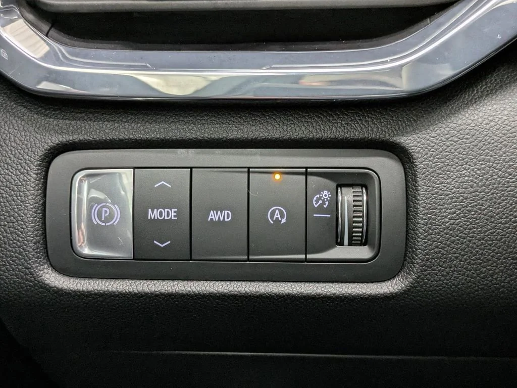 2026 GMC Acadia Elevation - Photo 29
