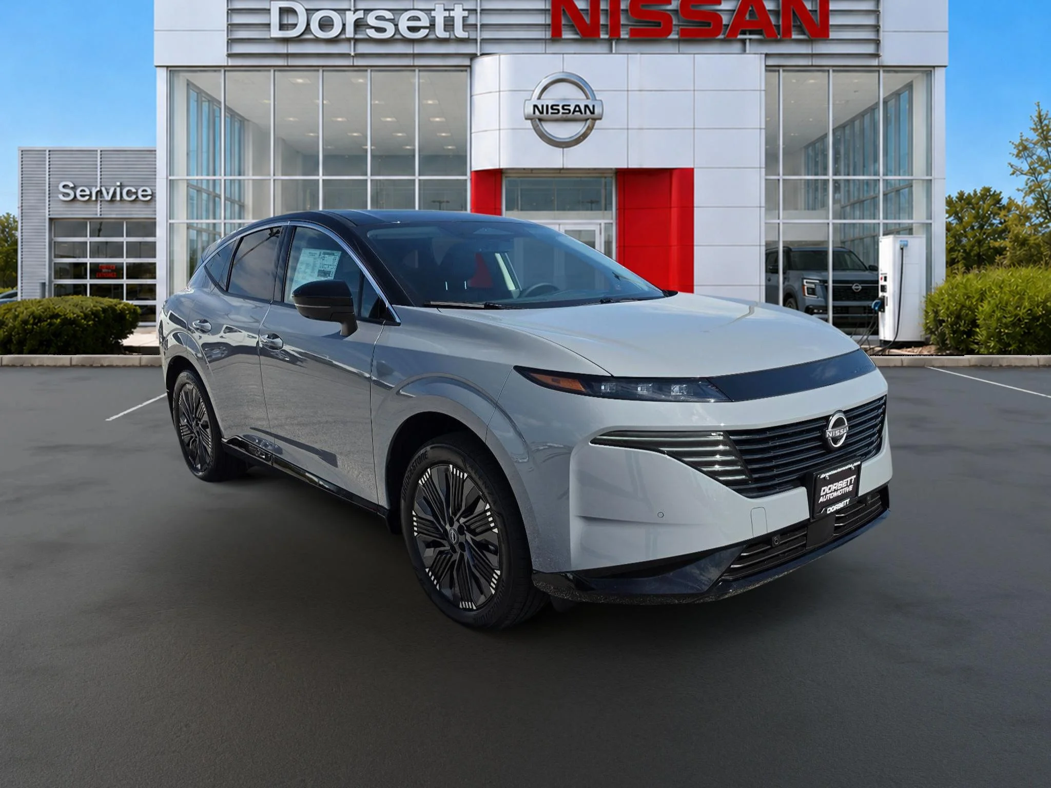 New 2026 Boulder Gray Pearl/Super Black Nissan Platinum image 8
