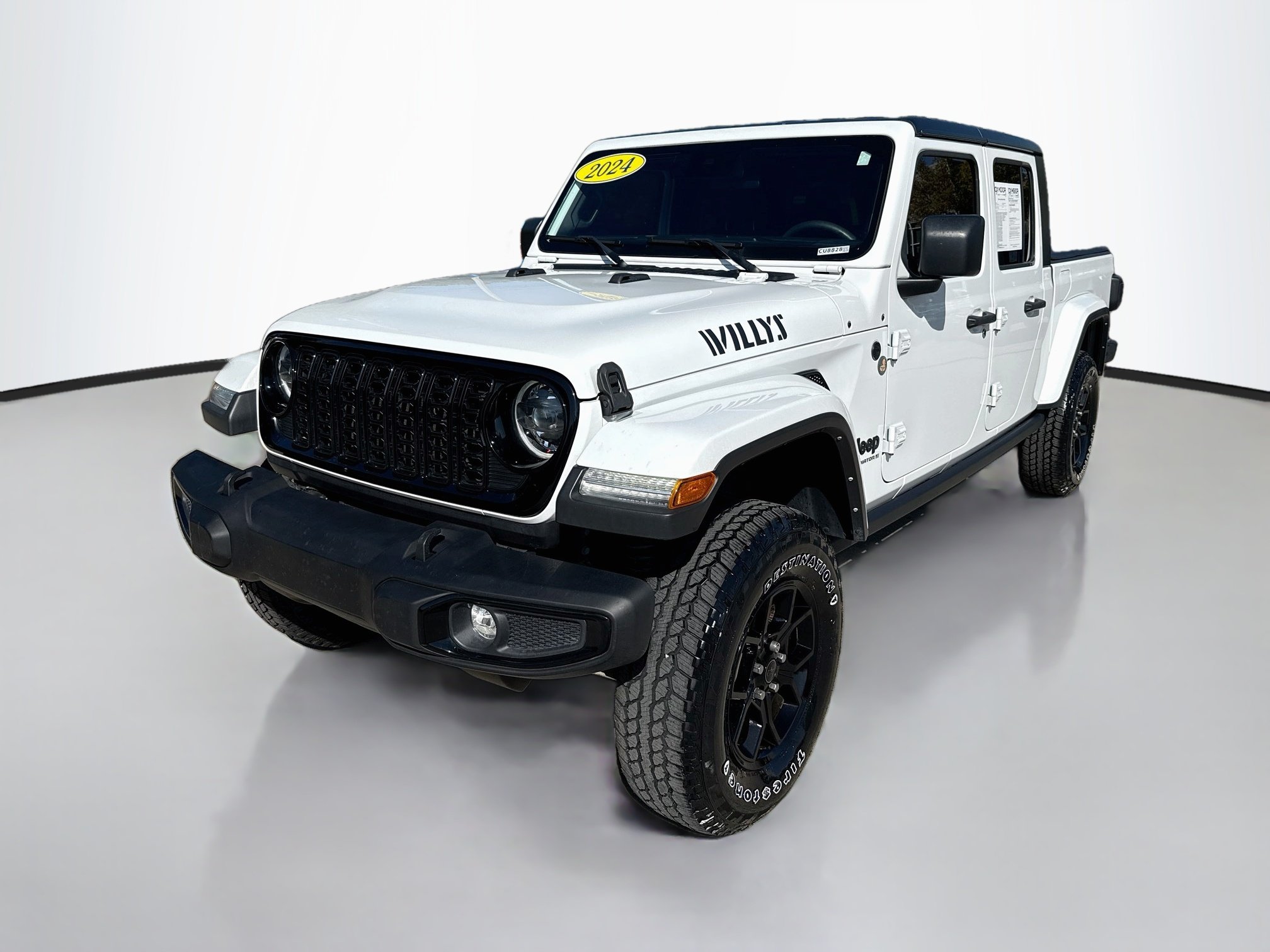 Certified Used 2024 Bright White Clearcoat Jeep Willys image 4