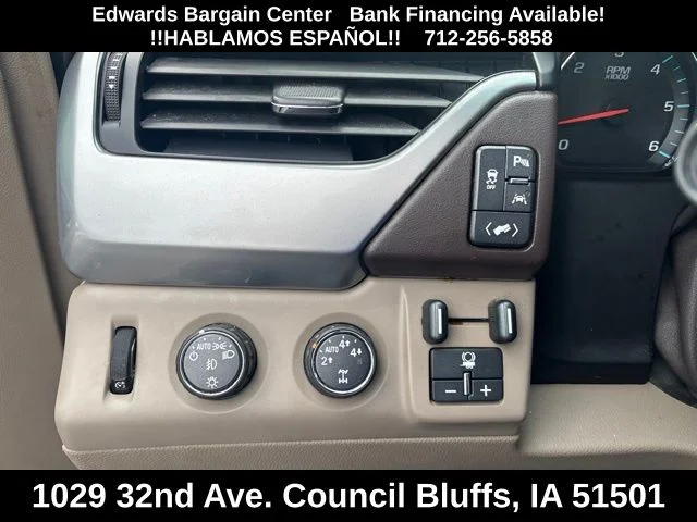 Used 2016 Gold Chevrolet LTZ image 20