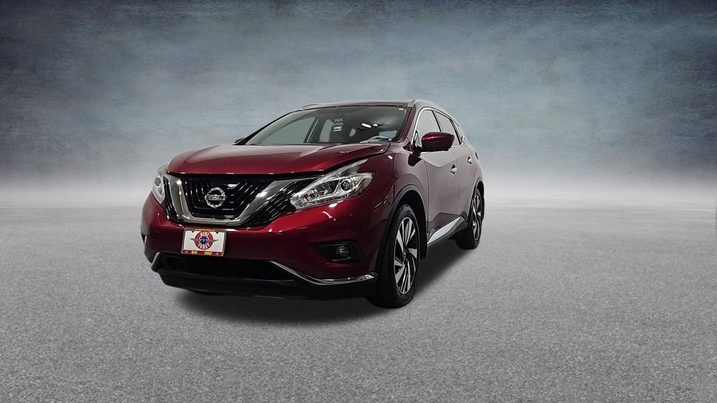 Used 2018 Red Nissan Platinum image 1