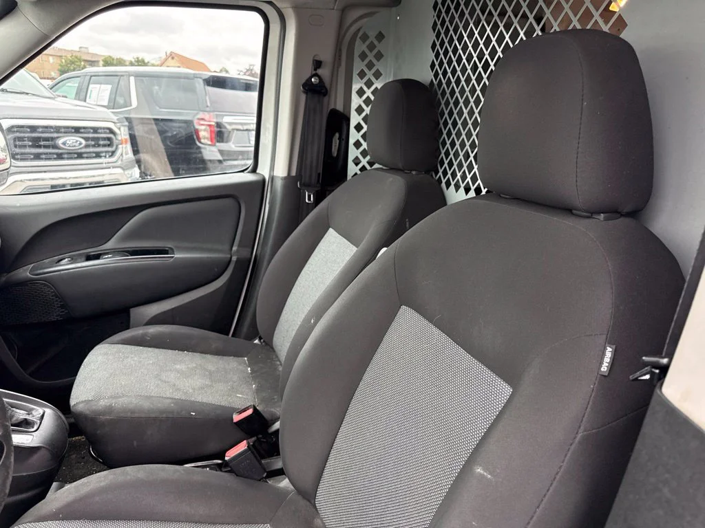 Used 2016 Bright White Ram Tradesman image 21