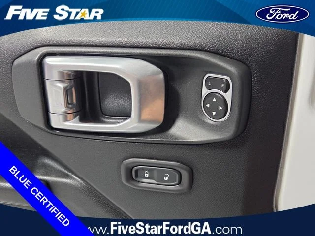 Used 2020 White Jeep Sport image 31