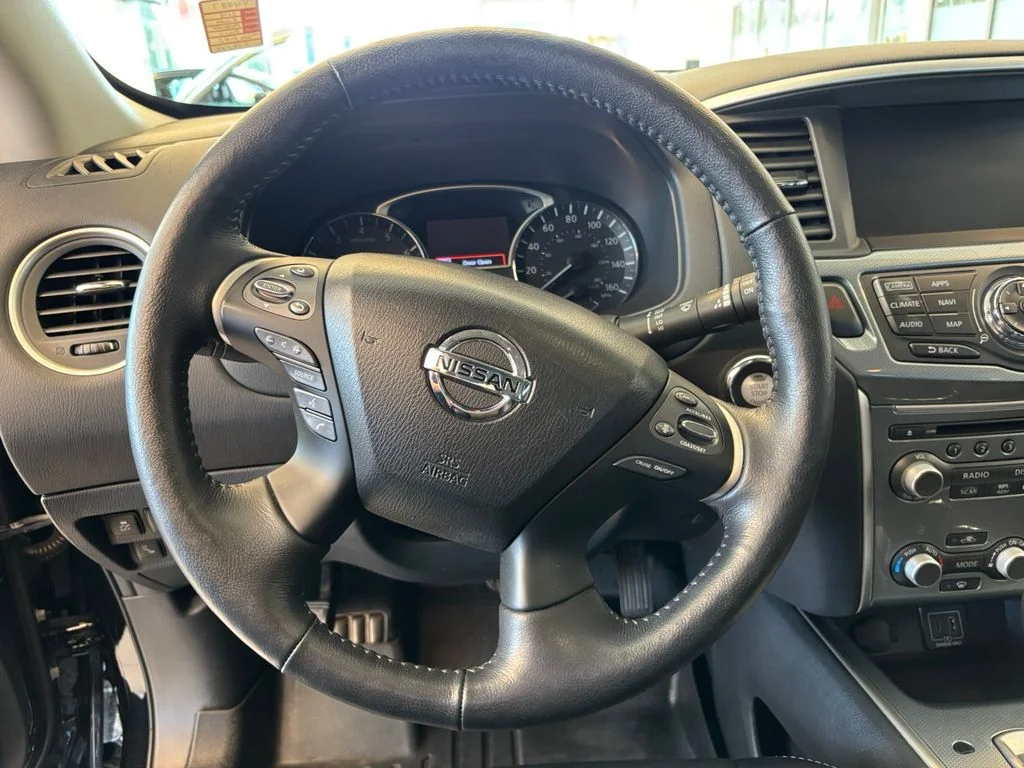 Used 2019 Black Nissan SL image 17