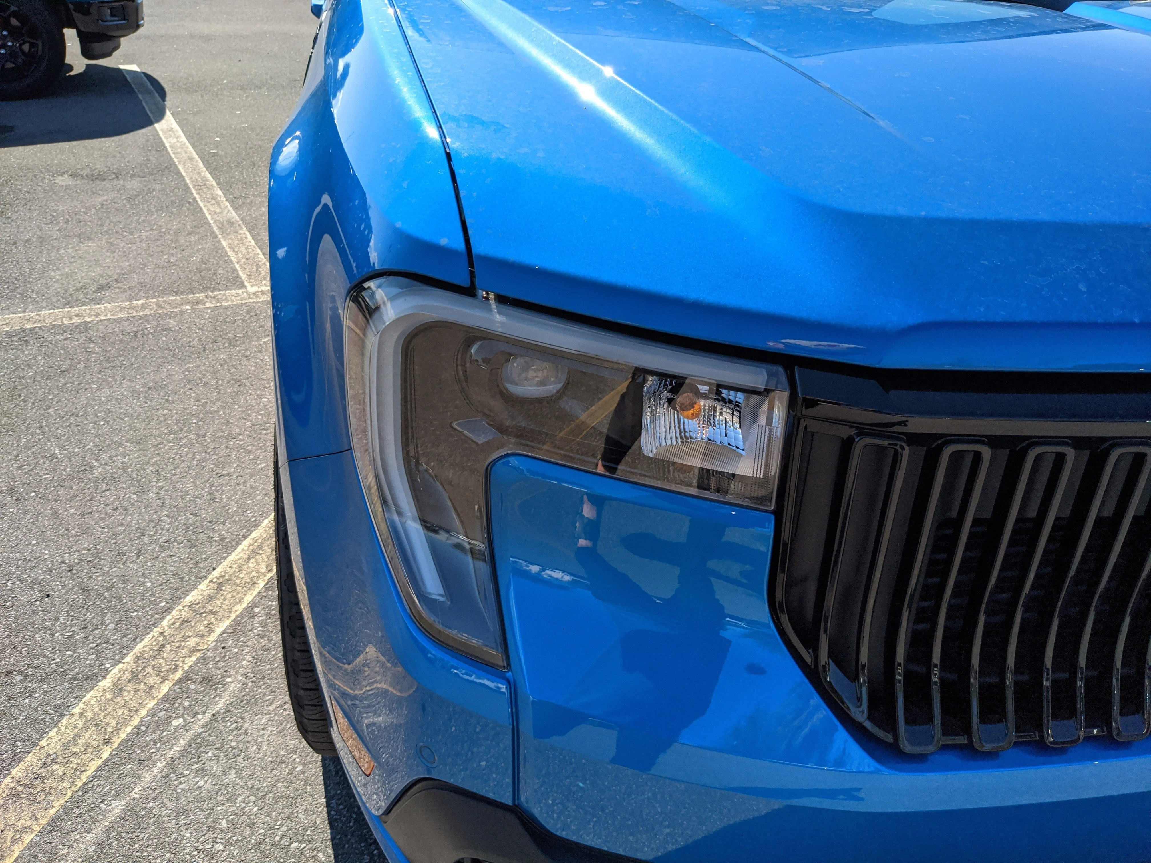 New 2026 Velocity Blue Ford Maverick Lobo™ image 10