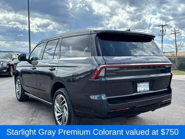 Used 2025 Gray Lincoln Reserve image 3