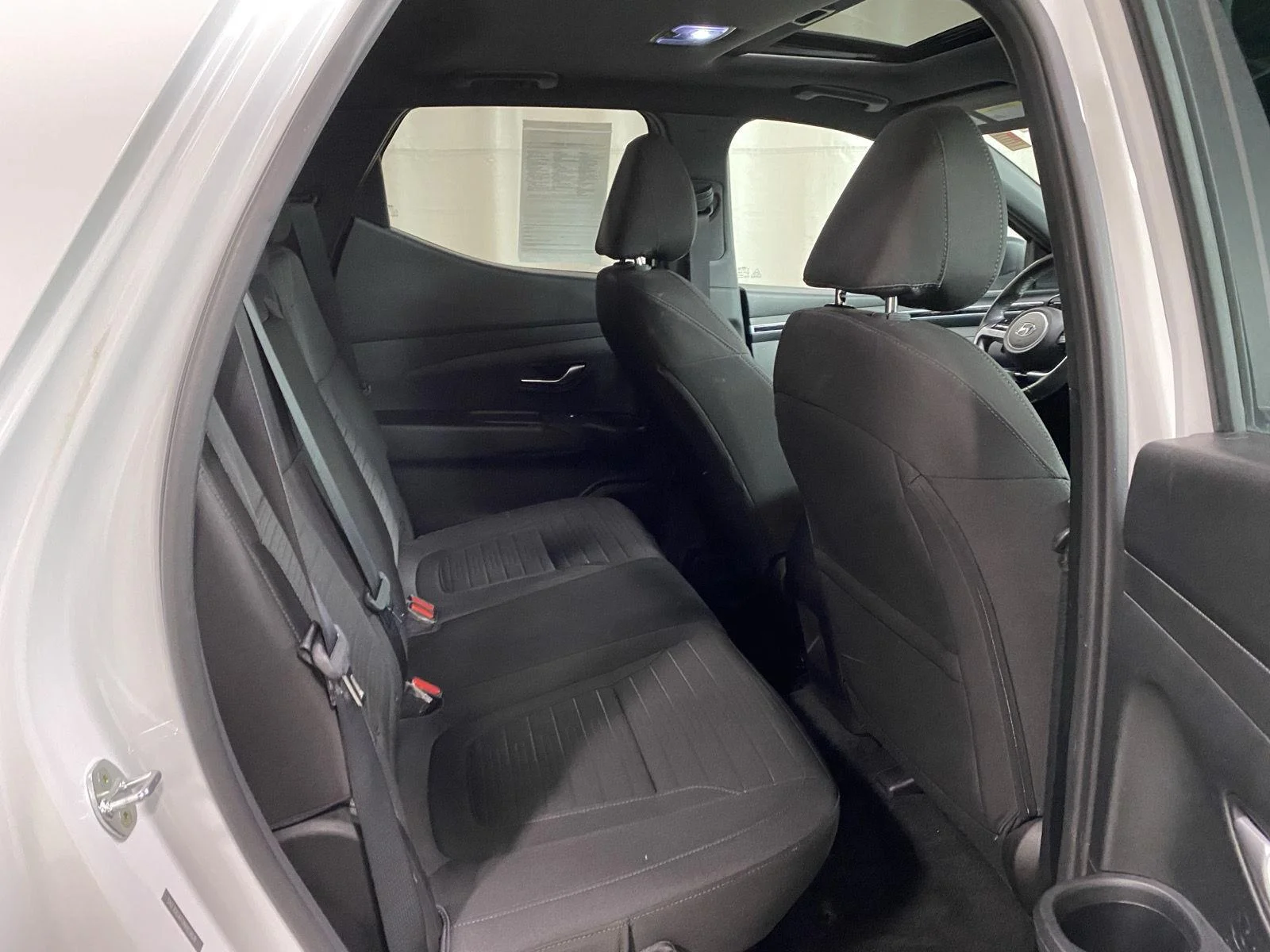 Used 2022 Ice White Hyundai SEL Premium image 12