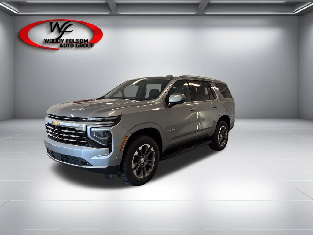 New 2027 Sterling Gray Metallic Chevrolet LT image 3