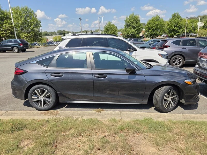 Used 2024 Meteorite Gray Metallic Honda LX image 5