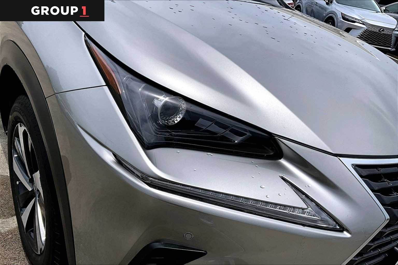 Used 2021 Atomic Silver Lexus  image 25